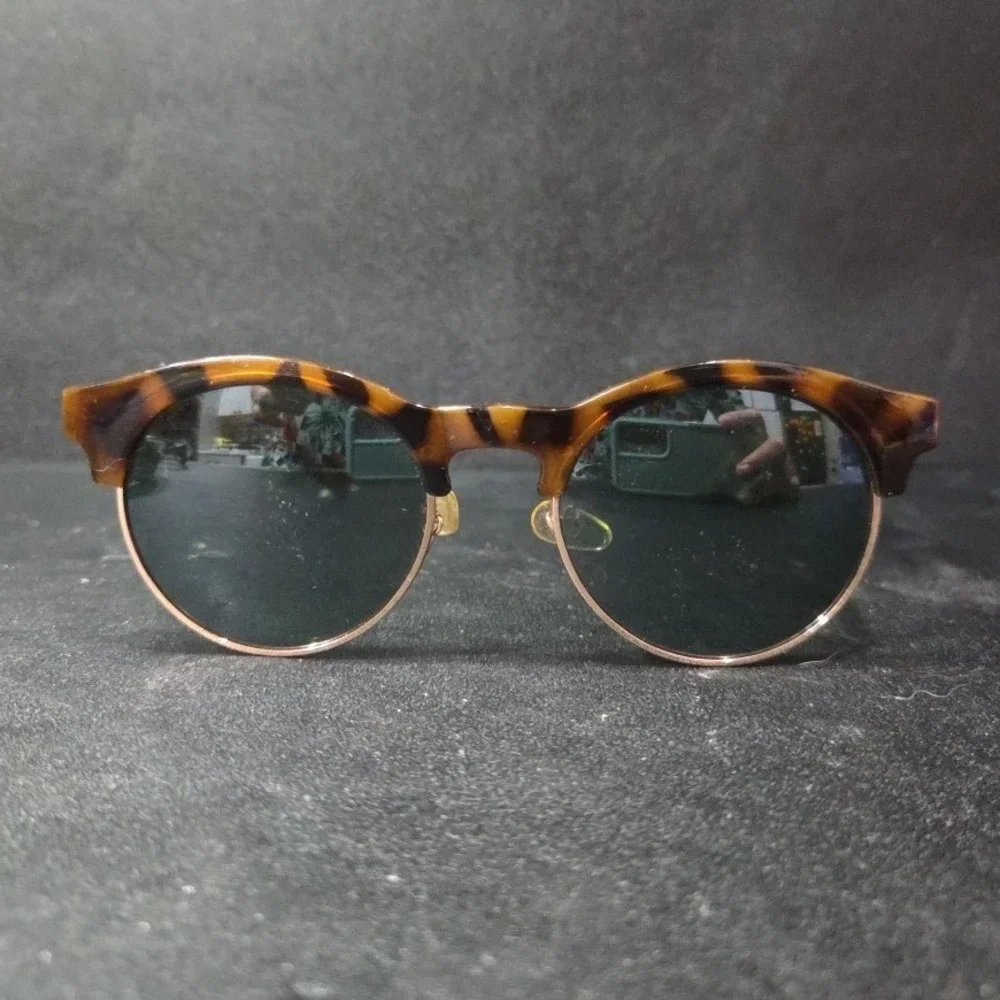 Tortoise Shell Round Clubmaster Sunglasses, Gold Trim, Green Lens, Retro Shades